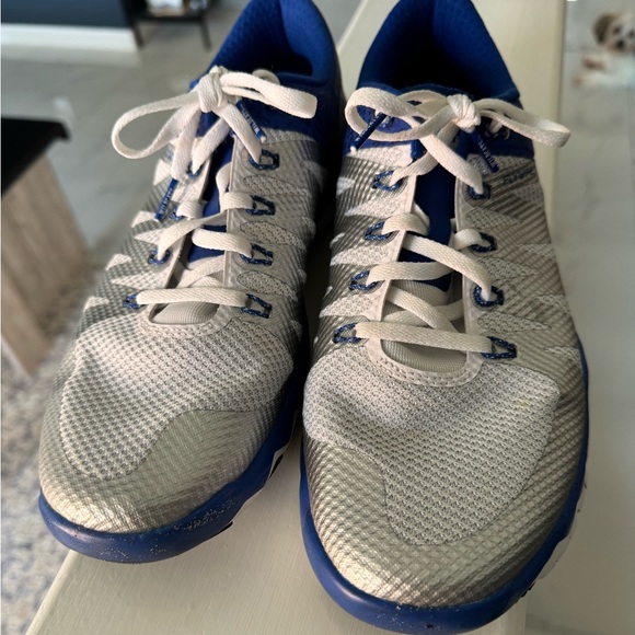 Men NIKE Kentucky Wildcat Shoes - Picture 3 of 3